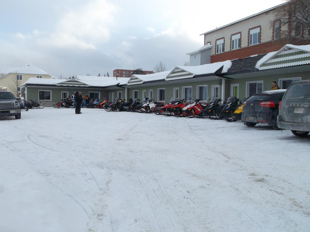 Haileybury Beach Motel Eksteriør billede